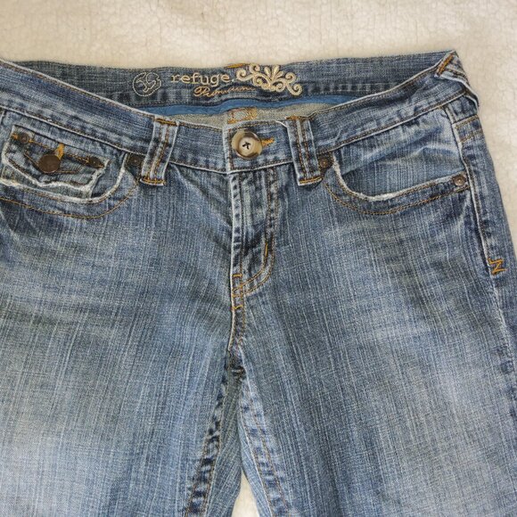 Refuge Premium Low rise Flare Jeans - Picture 5 of 10